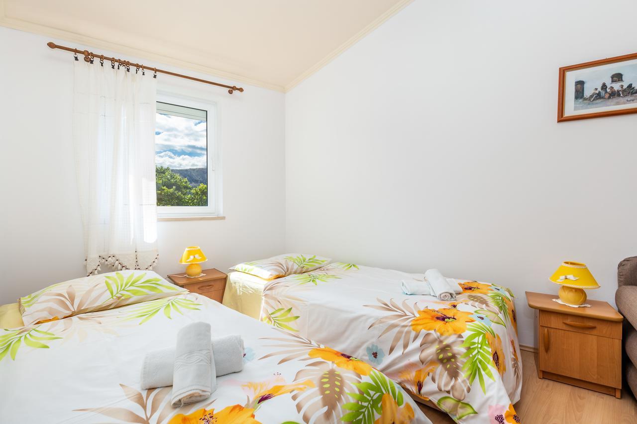 Apartments Patricia Baška Zewnętrze zdjęcie